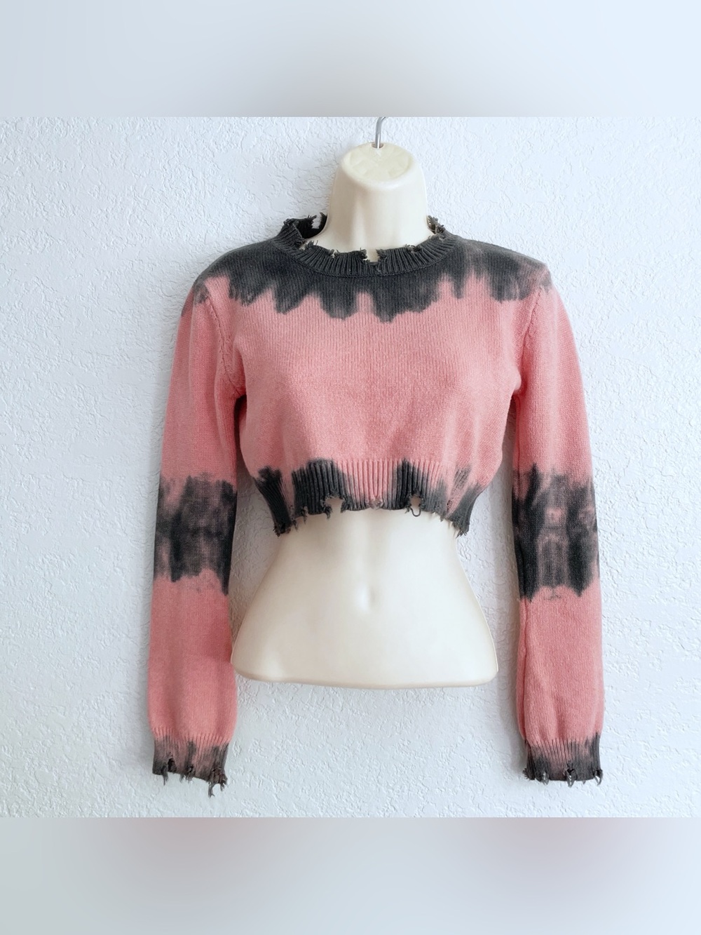 Revolve Superdown Narelle Tie-Dye Cropped Sweater Pink Gray Disressed XS Grunge